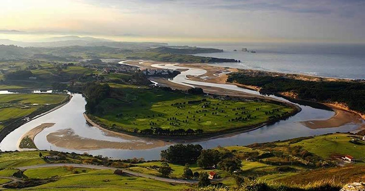 Campo de Golf Abra del Pas in Mogro, Cantabria