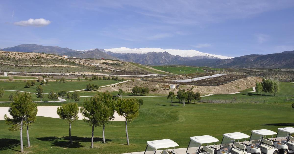 Santa Clara Golf Granada in Otura, Granada